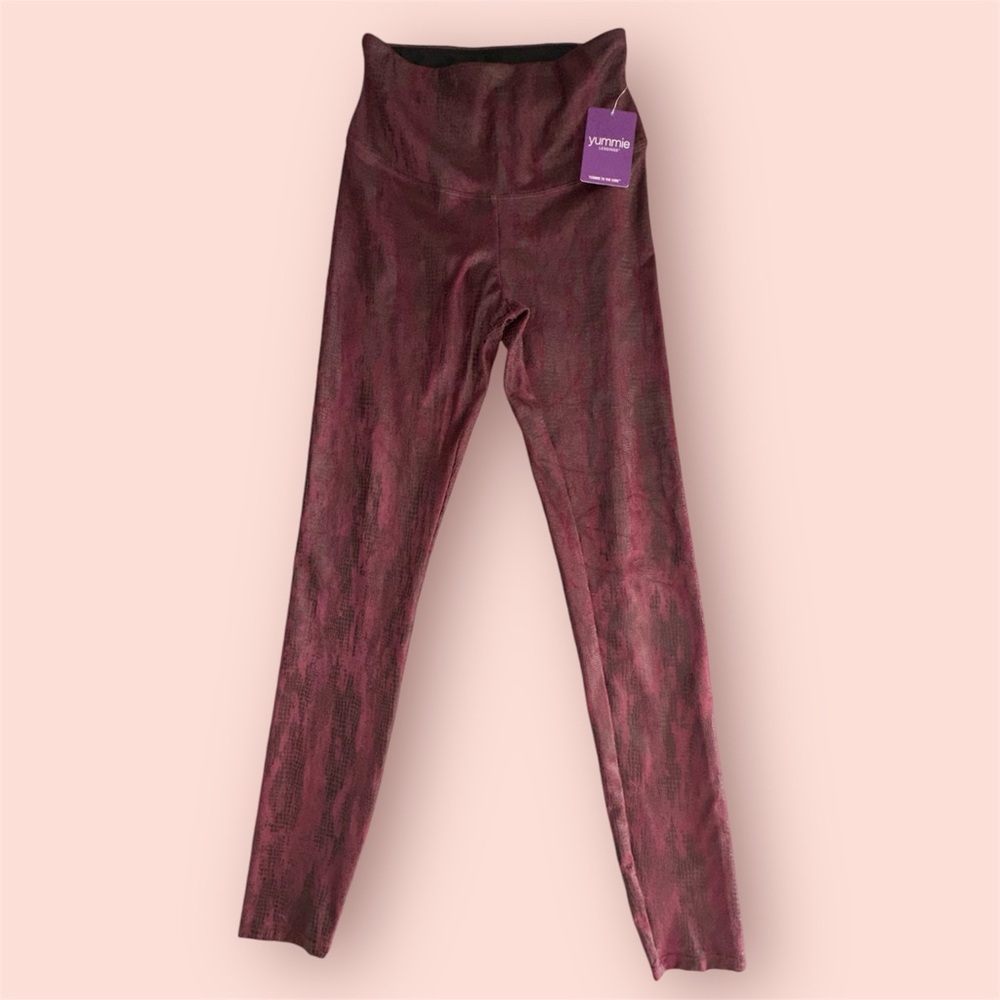Yummie Leggings Shapewear Womens Sz S Faux Suede Snake Print Red Edgy Bold